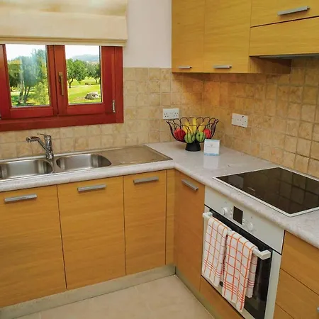 Theseus Village Bb12 Apartment Kouklia